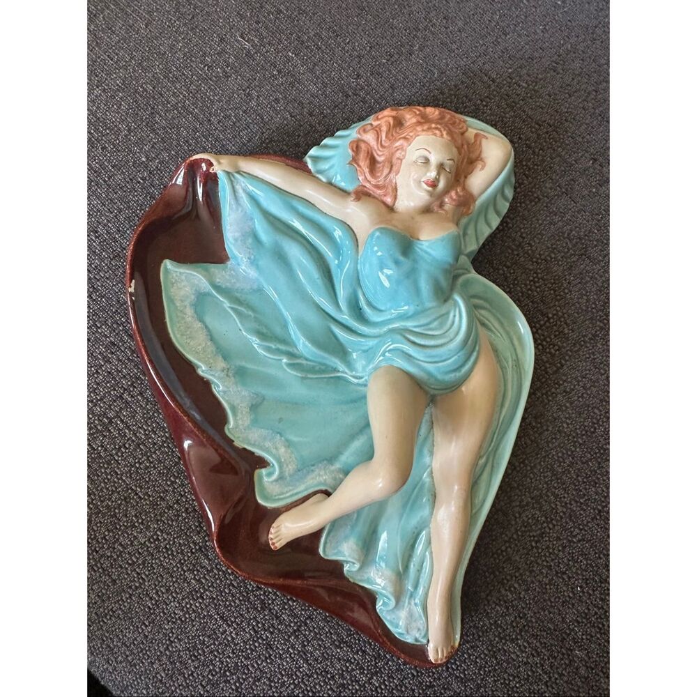 Vintage Holland Mold MCM Pinup Girl Ceramic Ash Tray